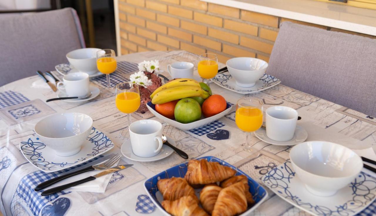 Sur Suites Victoria Fuengirola Exteriör bild